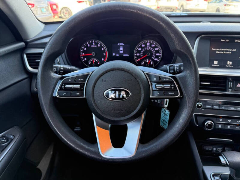 2019 Kia Optima LX