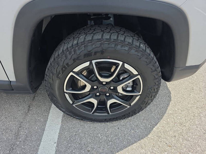 2025 Jeep Compass Trailhawk