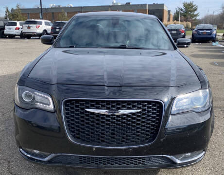 2016 Chrysler 300 S Alloy Edition