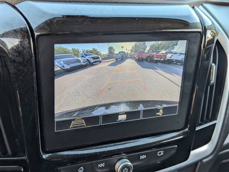 2021 Chevrolet Traverse LT Leather