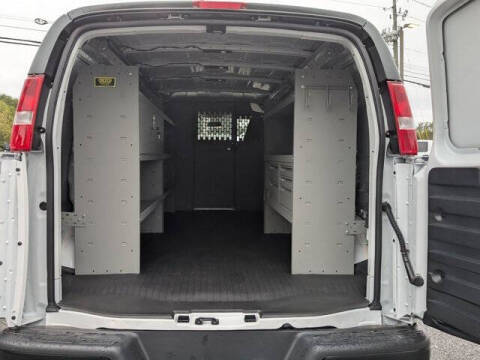 2025 GMC Savana 2500