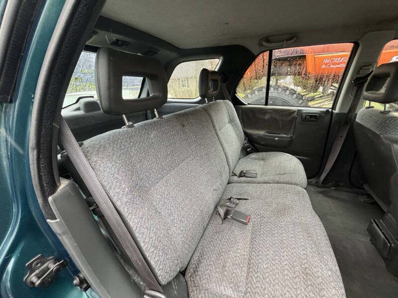 1998 Isuzu Rodeo LS