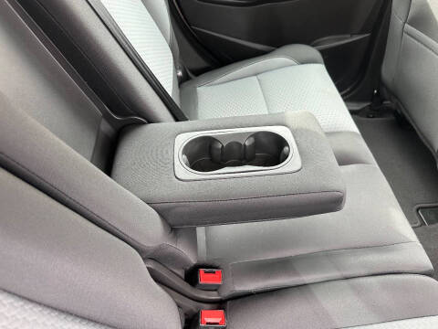 2017 Ford C-MAX Hybrid SE