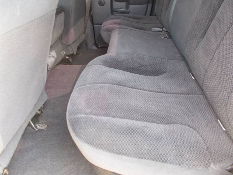 2005 Dodge Ram 1500 SLT