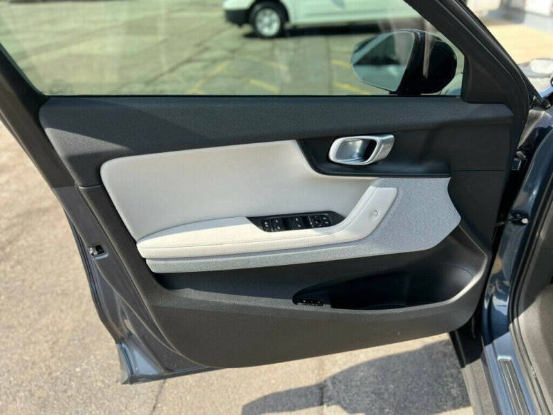 2023 Polestar 2 Long Range Dual Motor
