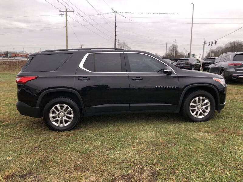 2020 Chevrolet Traverse LT Cloth