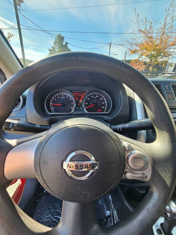 2014 Nissan Versa 1.6 SV
