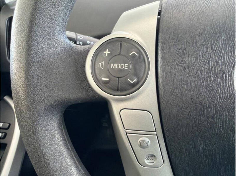 2012 Toyota Prius Two