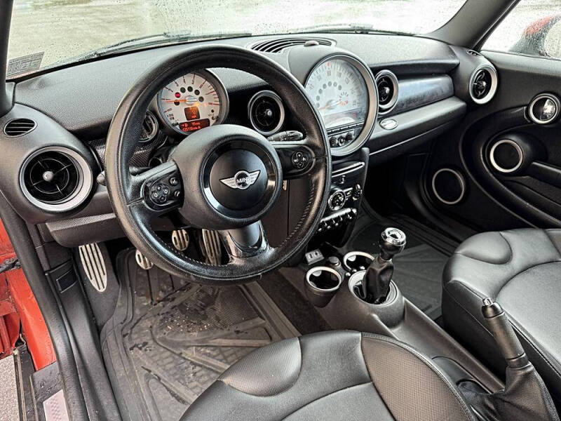 2013 MINI Clubman Cooper S