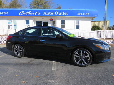 2016 Nissan Altima for sale at Colbert's Auto Outlet in Hickory NC