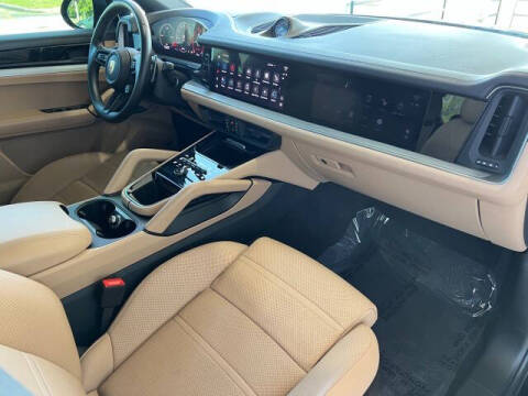 2024 Porsche Cayenne Coupe