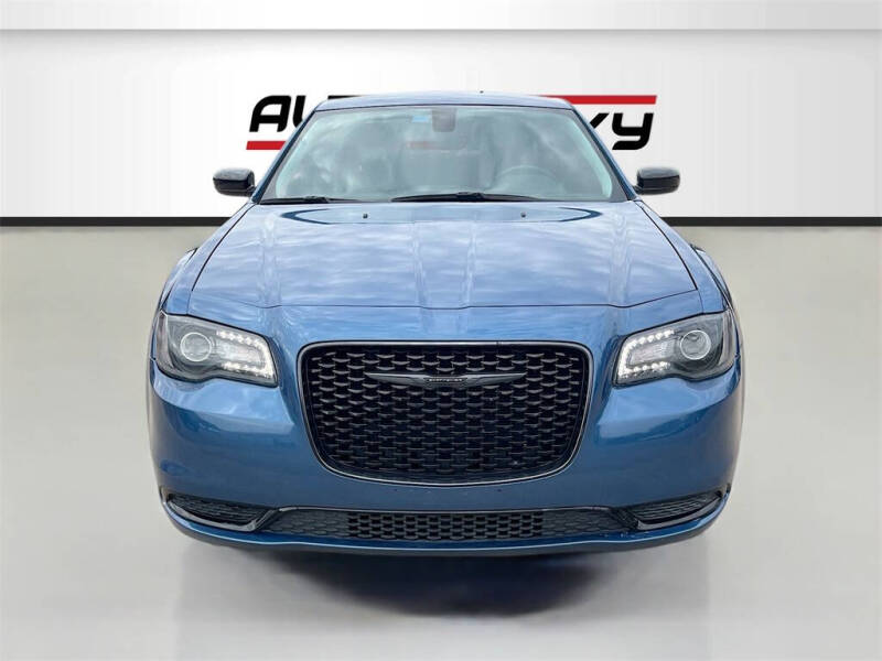 2021 Chrysler 300 Touring