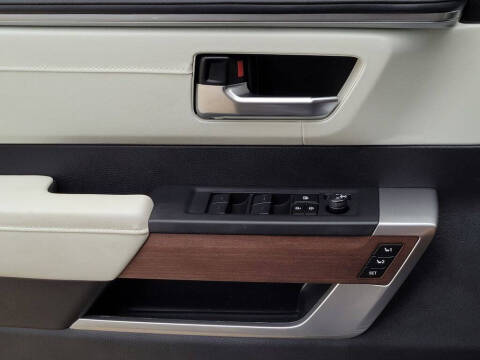 2023 Toyota Sequoia Capstone