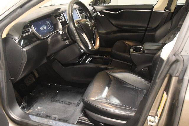 2016 Tesla Model S 75D