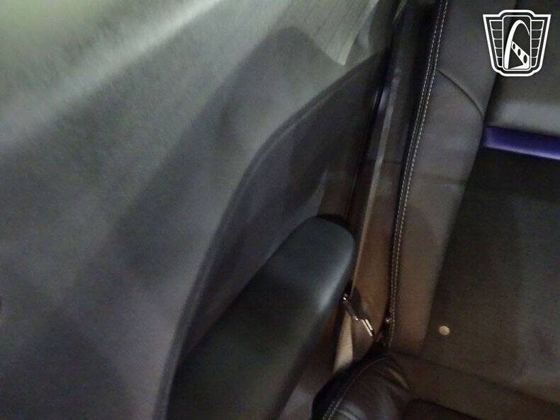 2010 Dodge Challenger SRT8