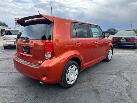 2012 Scion xB Release Series 9.0