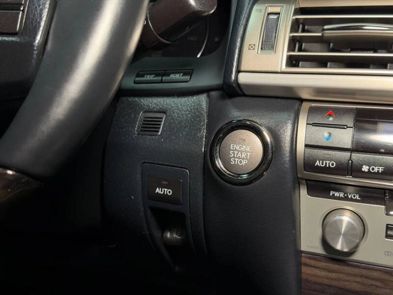 2013 Lexus LS 460