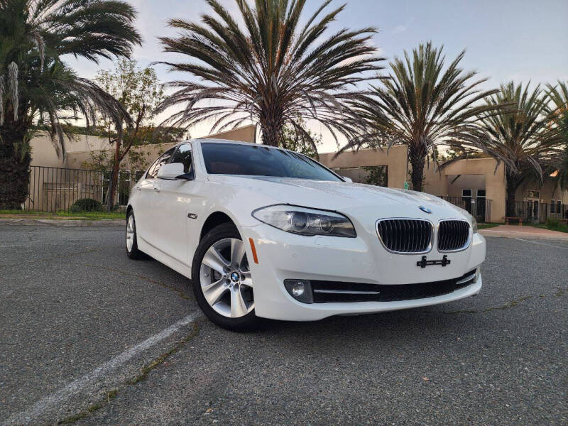 2012 BMW 5 Series 528i