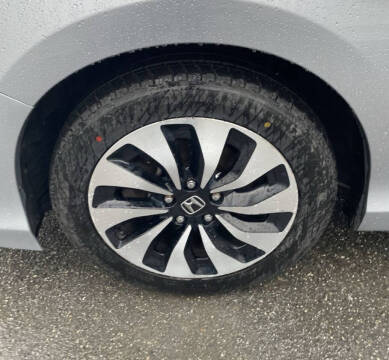 2017 Honda Accord Hybrid EX-L