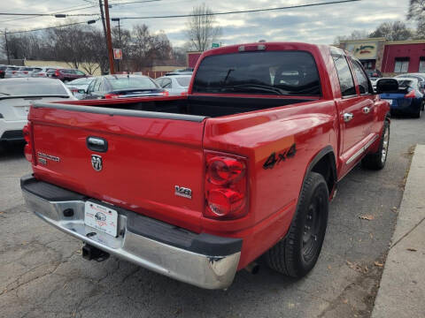 2005 Dodge Dakota Laramie