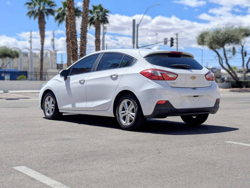 2017 Chevrolet Cruze LT Auto
