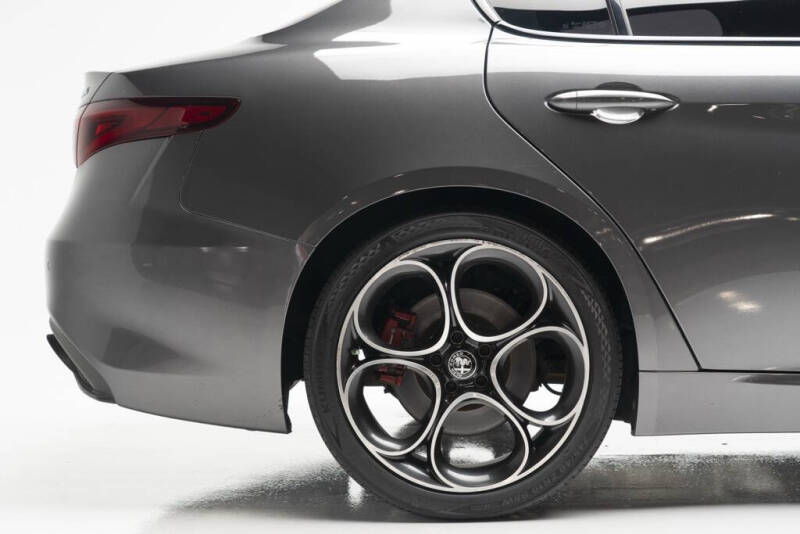 2022 Alfa Romeo Giulia Veloce