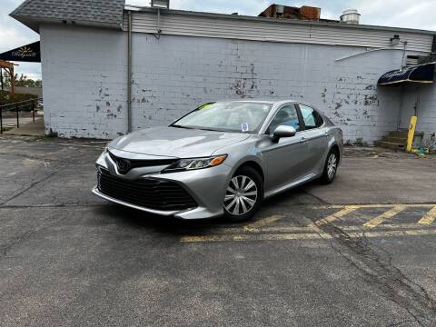 2019 Toyota Camry for sale at Santa Motors Inc in Rochester NY