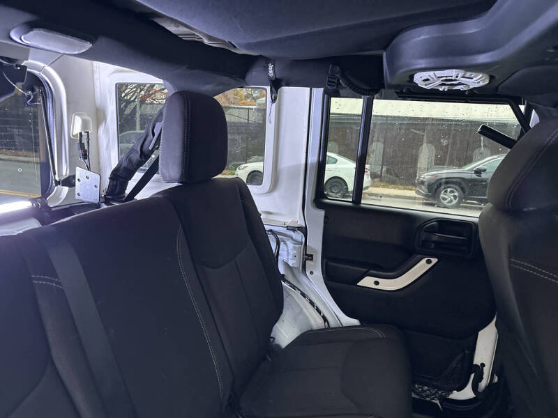 2014 Jeep Wrangler Unlimited Sahara