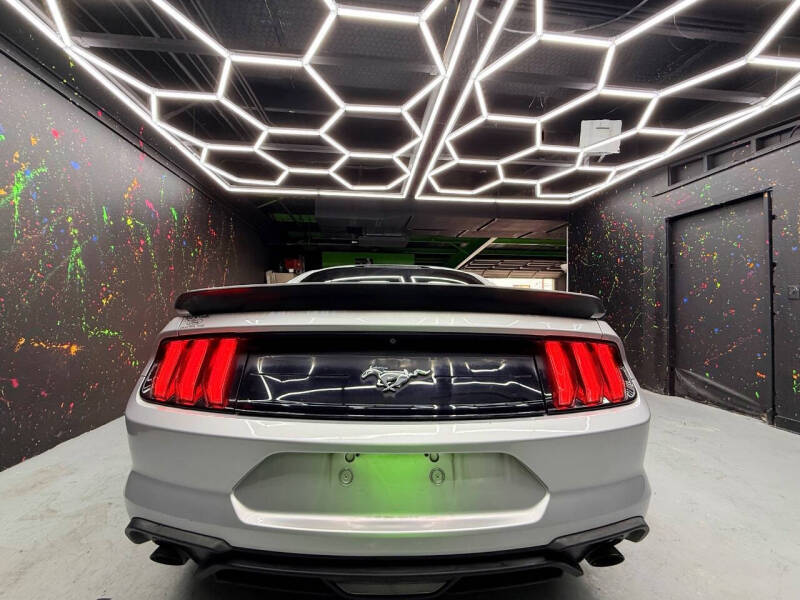 2018 Ford Mustang EcoBoost