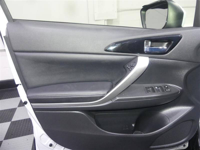 2022 Mitsubishi Eclipse Cross SE