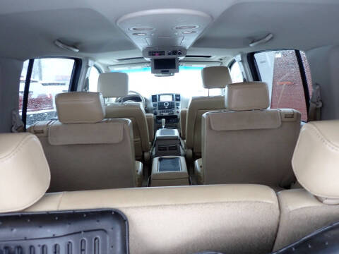 2011 Nissan Armada Platinum