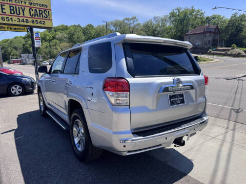 2013 Toyota 4Runner SR5