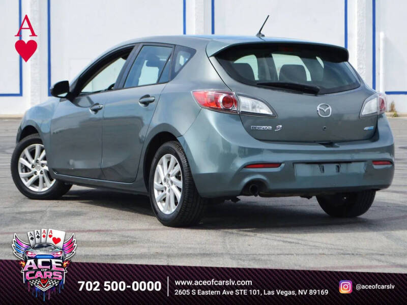 2012 Mazda MAZDA3 i Touring