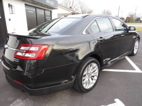 2015 Ford Taurus Limited