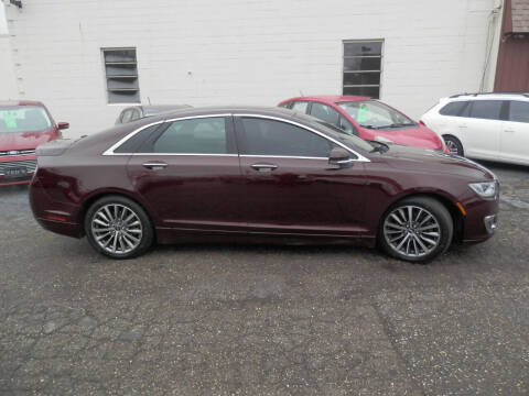 2017 Lincoln MKZ Select