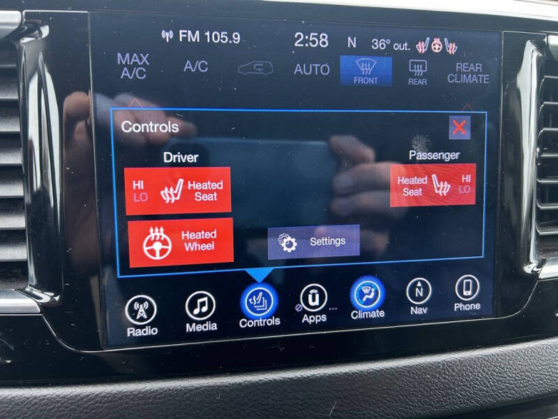 2017 Chrysler Pacifica Touring-L Plus