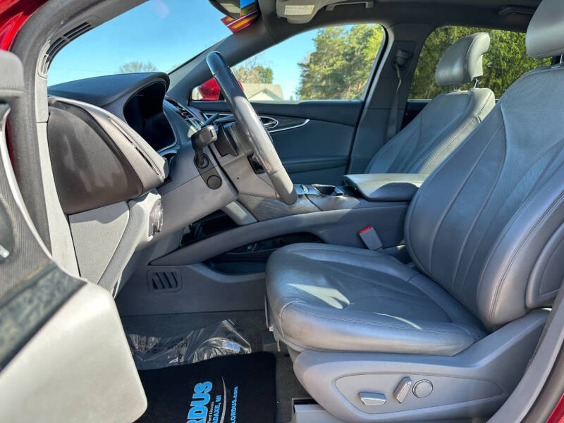 2019 Lincoln Nautilus Reserve