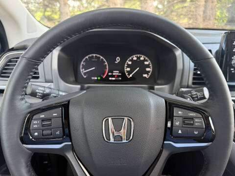 2025 Honda Odyssey Elite