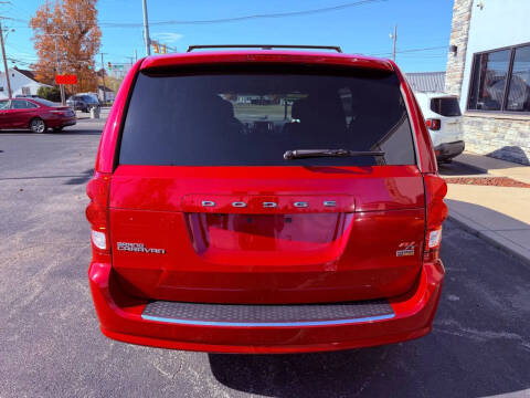 2016 Dodge Grand Caravan R/T