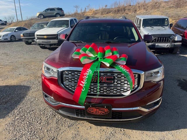 2017 GMC Acadia Denali