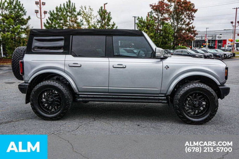 2024 Ford Bronco Outer Banks