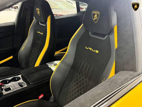 2024 Lamborghini Urus Performante