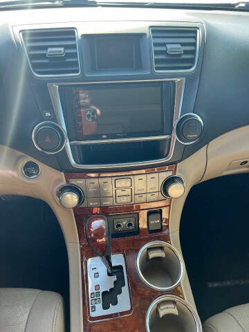 2013 Toyota Highlander Limited