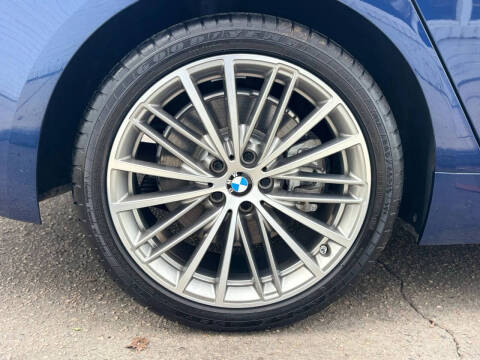 2019 BMW 5 Series 540i