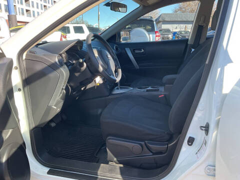 2015 Nissan Rogue Select S