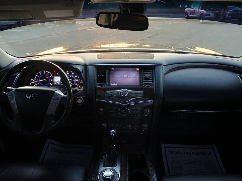 2017 Infiniti QX80