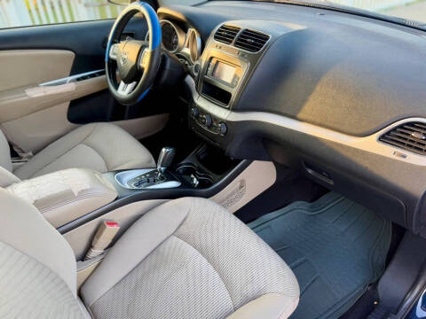 2011 Dodge Journey Mainstreet