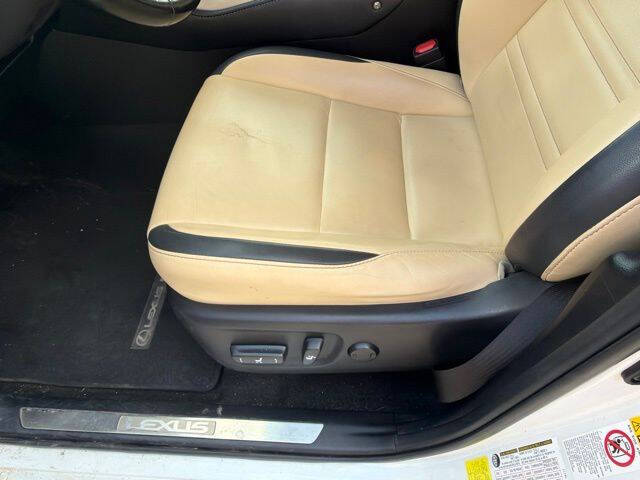 2017 Lexus NX 200t