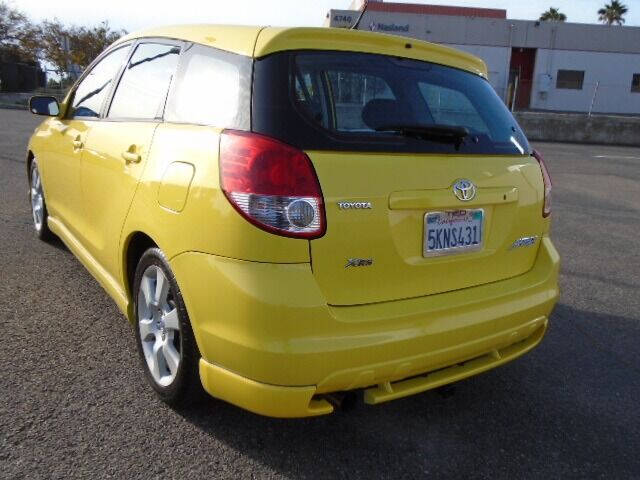 2004 Toyota Matrix XRS