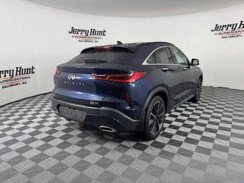 2023 Infiniti QX55 Essential